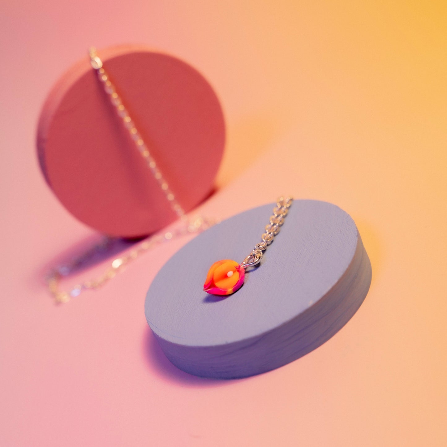 Vulvaa Trippy Chain